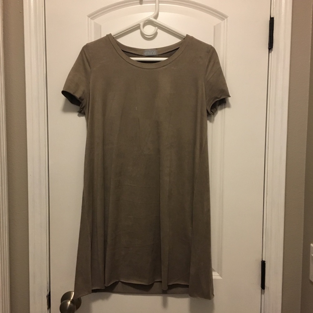 Suede T-shirt with fringe detail